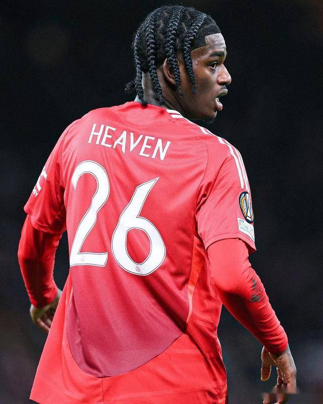 od体育网站入口-曼联锋线组合默契，世俱杯争冠实力凸显