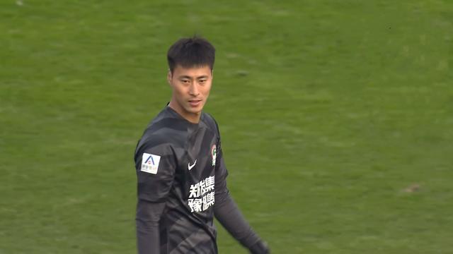 柏林联队队长战术安排失误,球队失利 柏林联队队长战术安排失误,球队失利