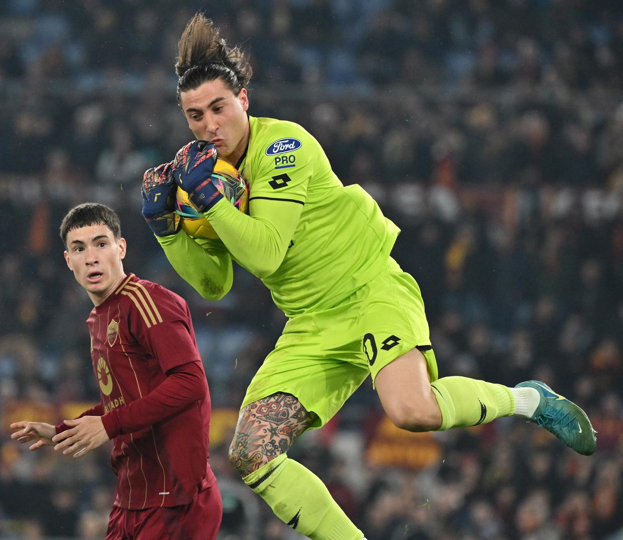 关于罗马队中场实力出众,助球队获胜的信息 关于罗马队中场实力出众,助球队获胜的信息