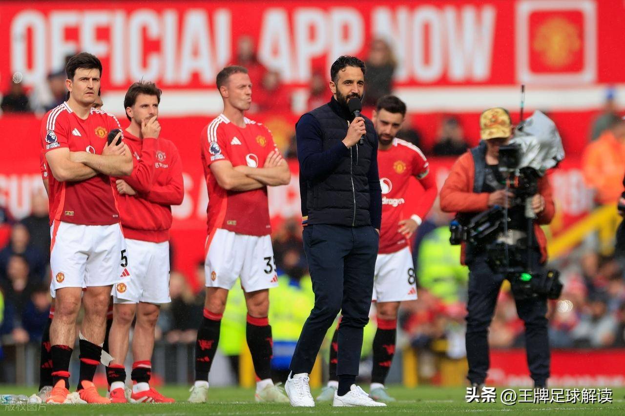 曼联实现强势突围,成功晋级欧冠八强 曼联实现强势突围,成功晋级欧冠八强