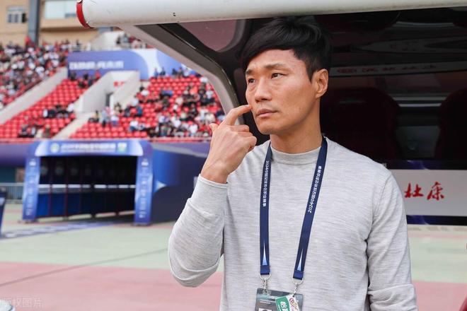 球队状态起起伏伏，主帅急需系统调整的简单介绍