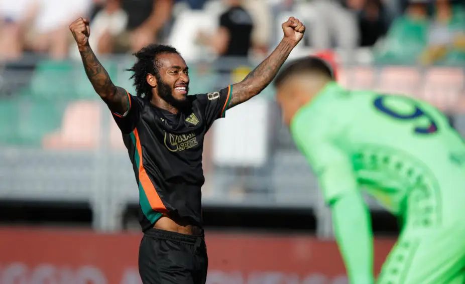 意甲比赛现场报道,实时更新带来紧张感的简单介绍 意甲比赛现场报道,实时更新带来紧张感的简单介绍