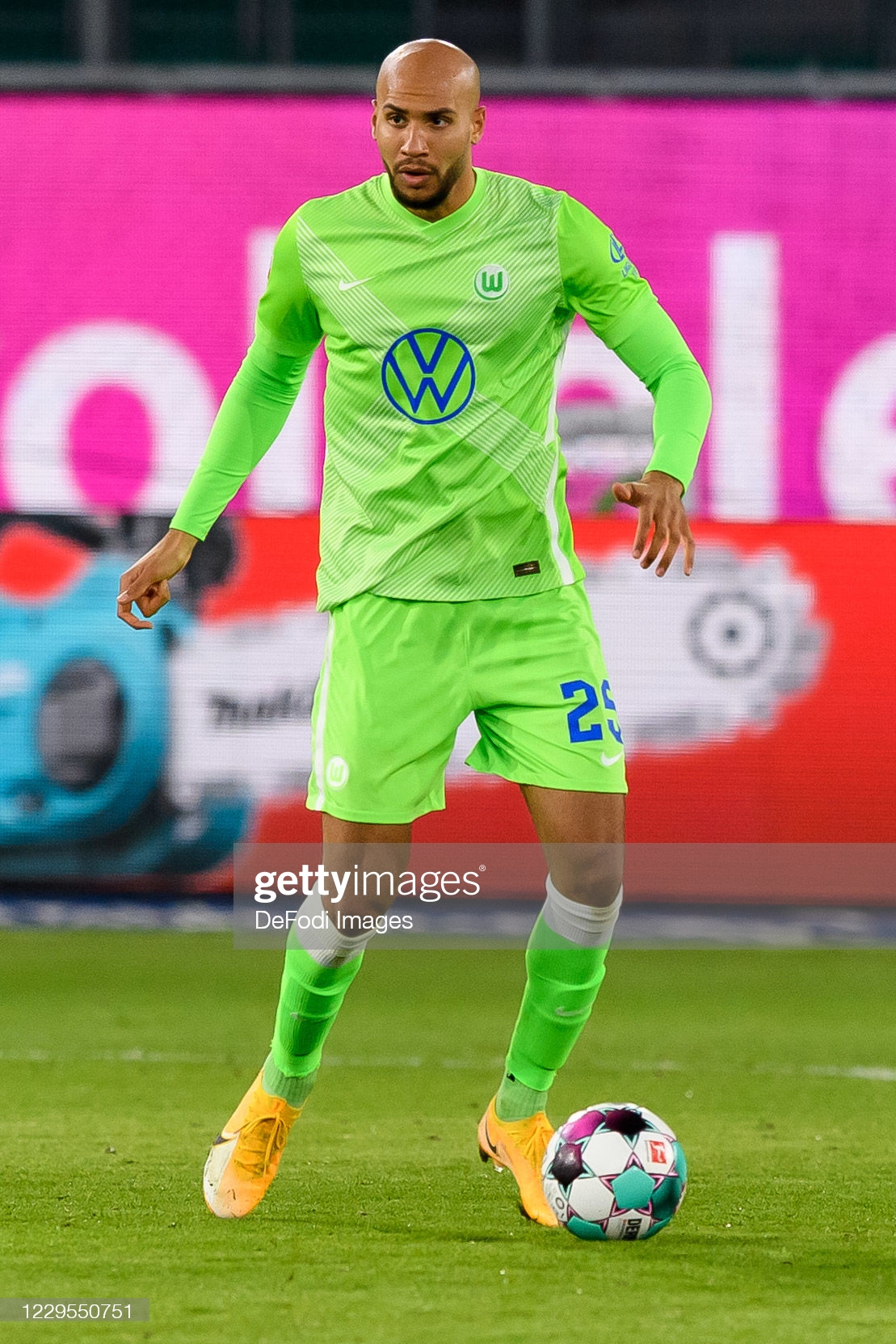 od体育官网登录网址-包含沃尔夫斯堡球员表现大放异彩球队信心大增的词条