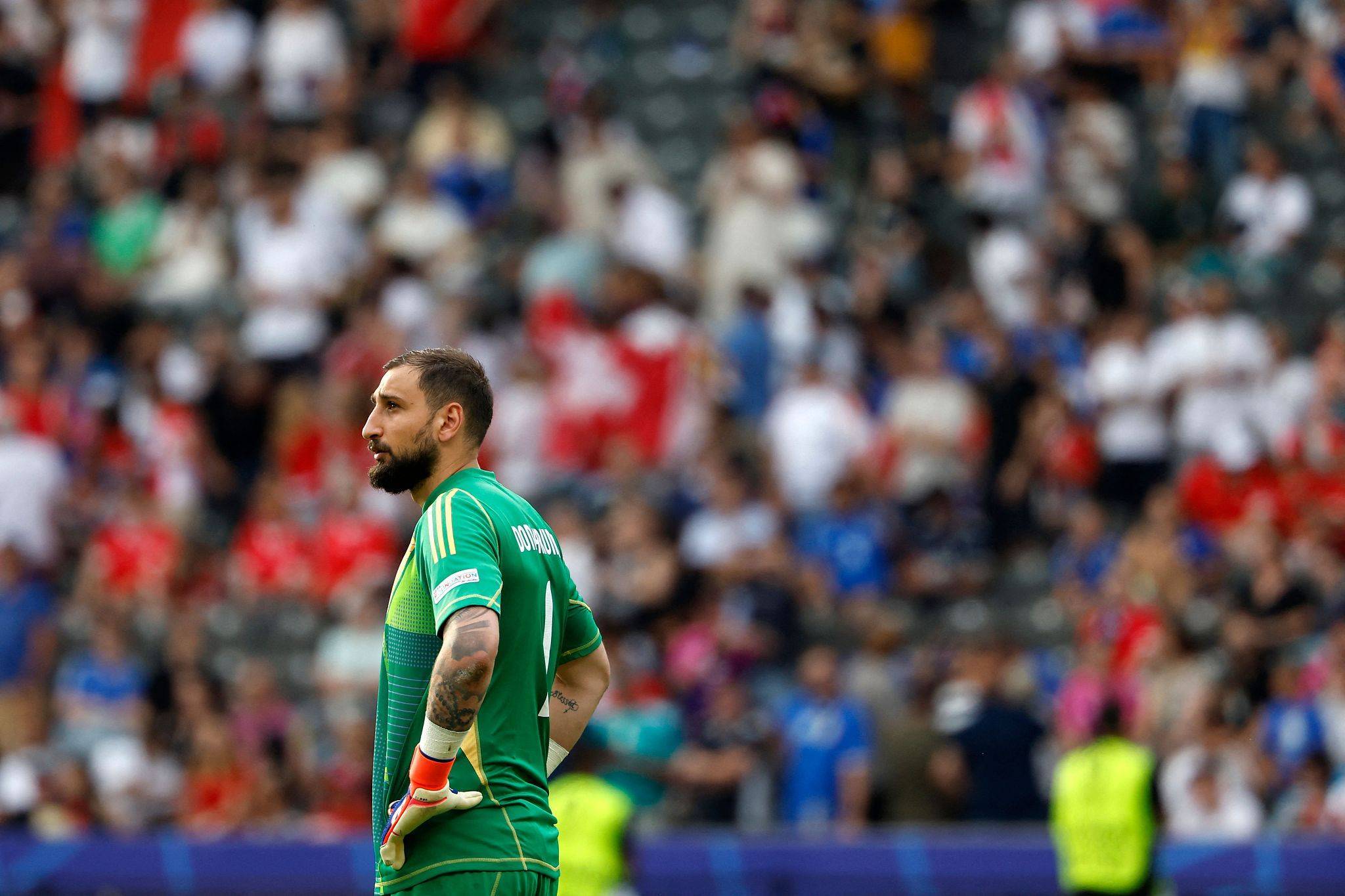 包含欧洲杯预选赛:意大利队壮举引全场尖叫的词条 包含欧洲杯预选赛:意大利队壮举引全场尖叫的词条