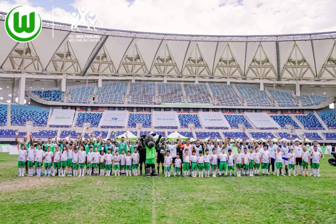 沃尔夫斯堡俱乐部在最近一场比赛中获胜 沃尔夫斯堡俱乐部在最近一场比赛中获胜