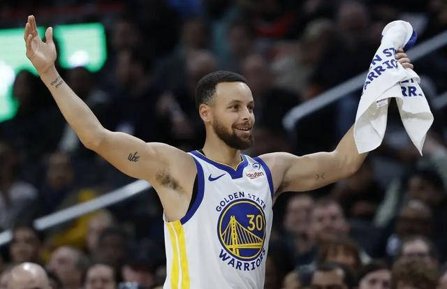 勇士赢得冠军,总决赛将上演巅峰对决 勇士赢得冠军,总决赛将上演巅峰对决