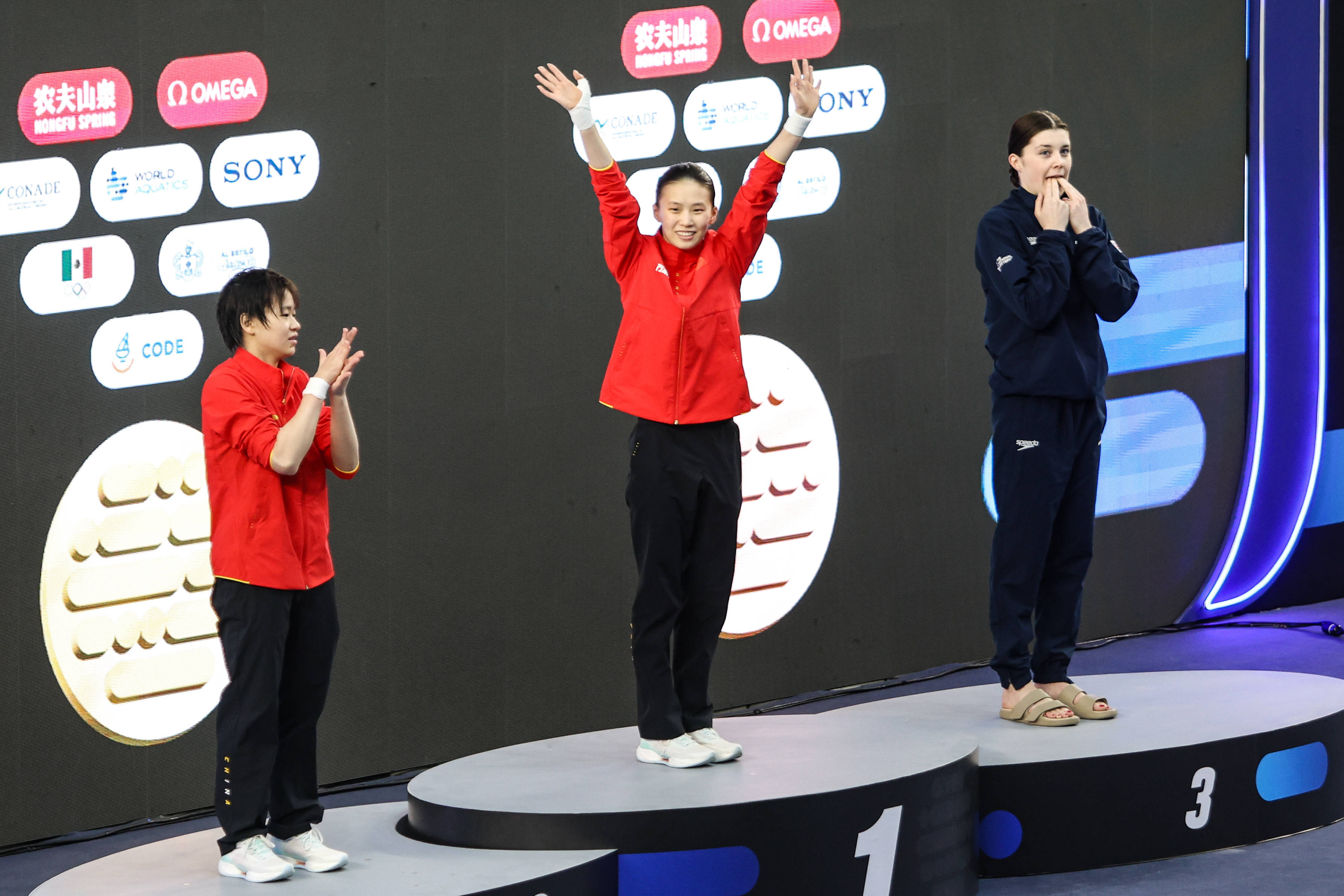 关于跳水比赛现巅峰对决,谁能一跃成为新王者?的信息 关于跳水比赛现巅峰对决,谁能一跃成为新王者?的信息