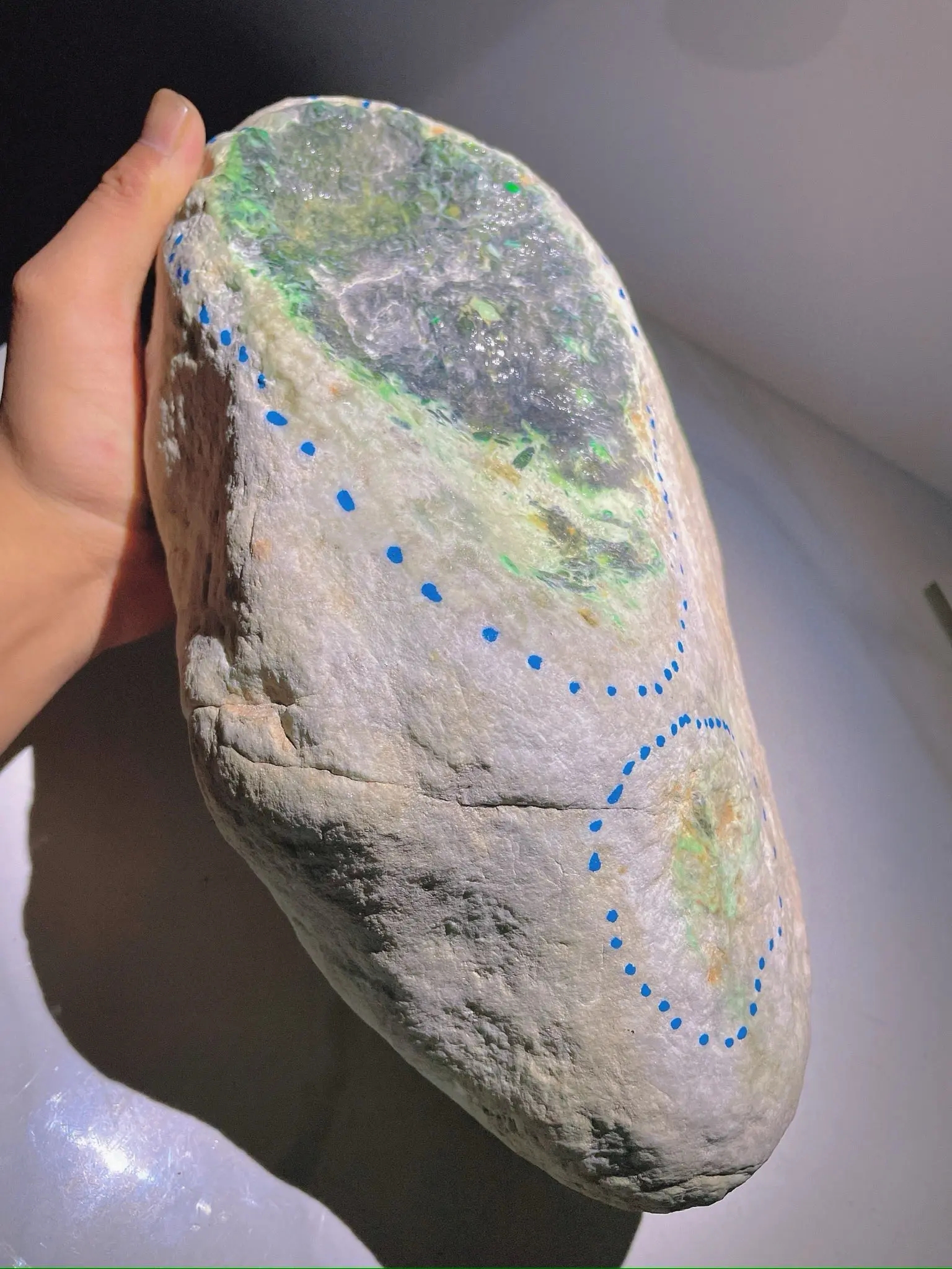 足球赛场上展现精湛技艺,赛况引人入胜的简单介绍 足球赛场上展现精湛技艺,赛况引人入胜的简单介绍