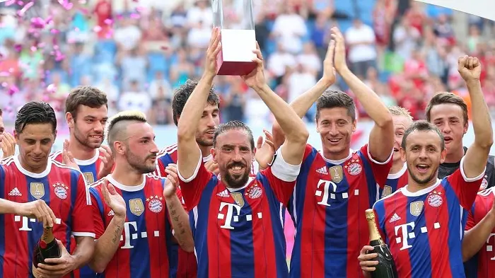 关于勒沃库森客场大胜拜仁慕尼黑,继续领跑德甲的信息 关于勒沃库森客场大胜拜仁慕尼黑,继续领跑德甲的信息