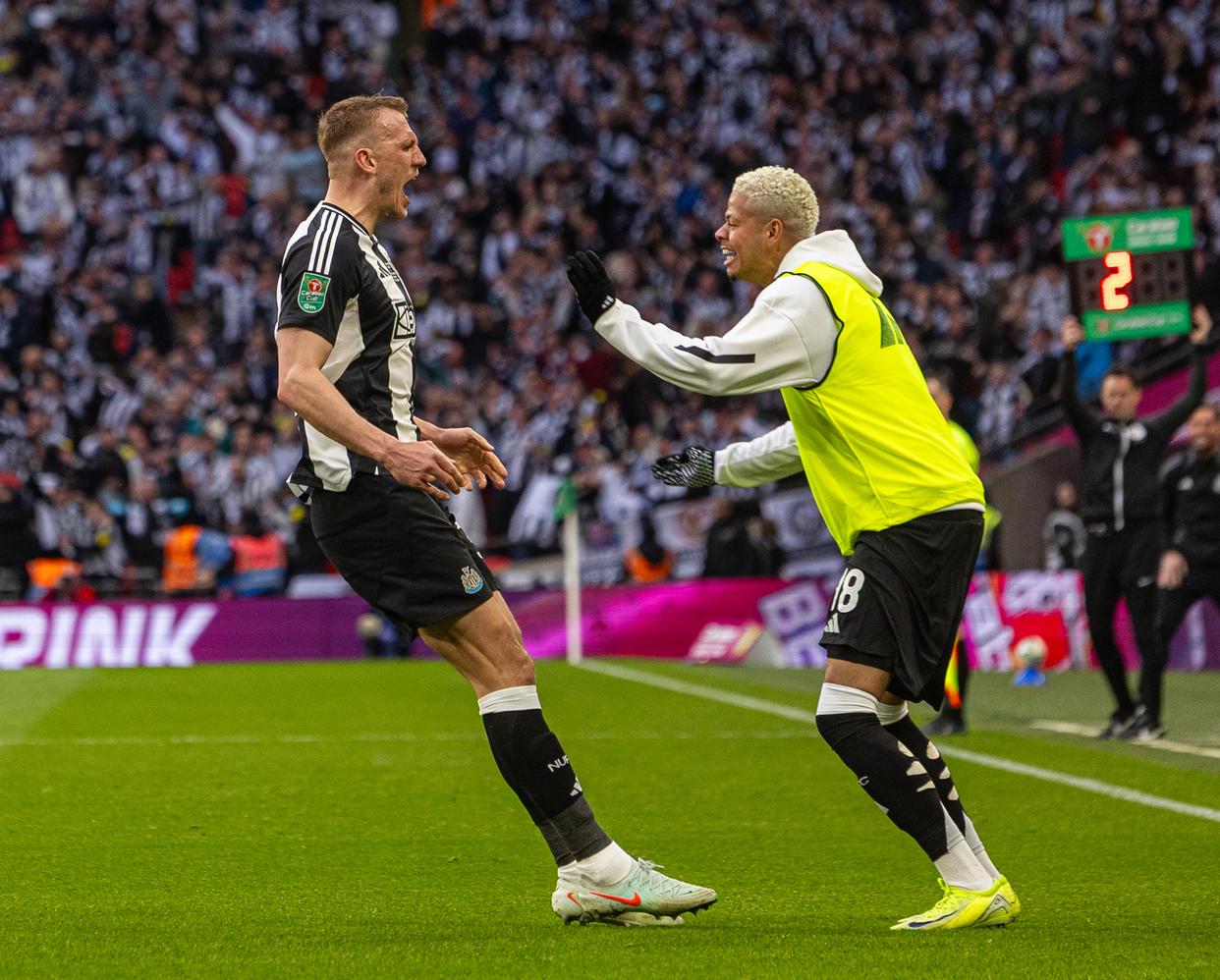 纽伦堡队在客场击败本菲卡,晋级下一轮比赛 纽伦堡队在客场击败本菲卡,晋级下一轮比赛