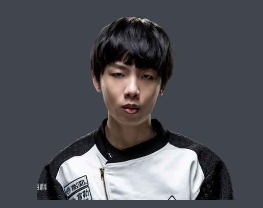 希腊选手勇夺冠军头衔,实力超群 希腊选手勇夺冠军头衔,实力超群